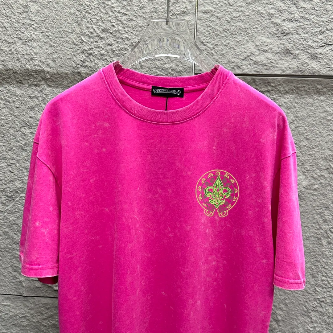 🅿️180 CH* Crow Heart* 2025 spring and summer new style Snowflake distressed washed retro round neck short sleeves Chest and front logo Horseshoe print on front and back Customized fabric Short-sleeved T-shirt Unisex Size: S M L XL XXL Color: Snowflake Black Snowflake Gray Snowflake Pink Snowflake Blue